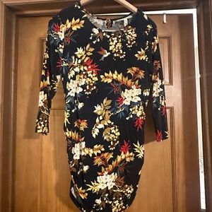Jessica Simpson maternity floral top M